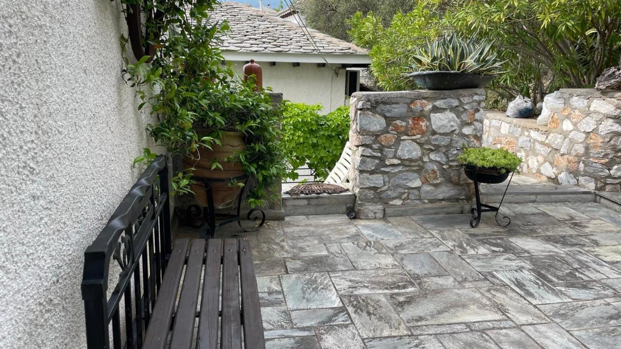 Iris Sea View Villa 아피소스 외부 사진